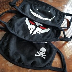 Face masks set of 3